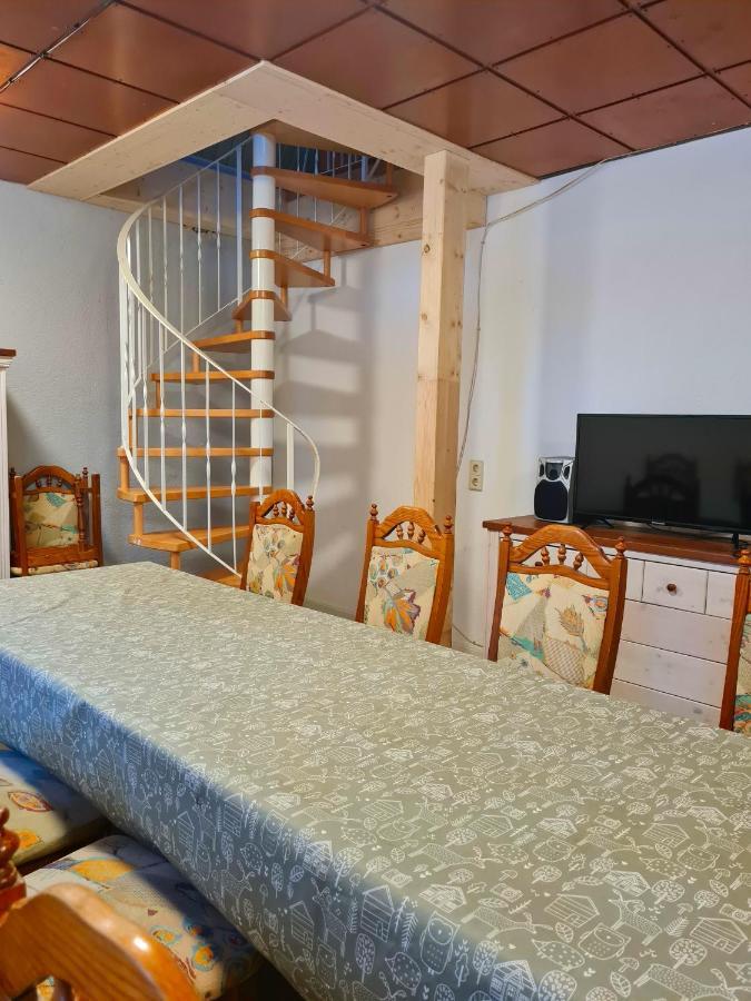Wanderhuette Zum Bernhardsthal 빌라 외부 사진